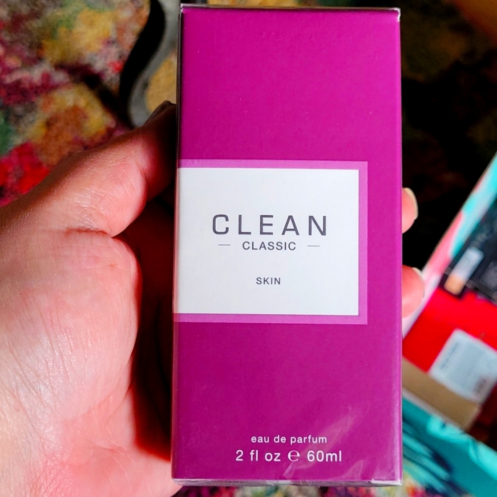 🆕 CLEAN CLASSIC skin